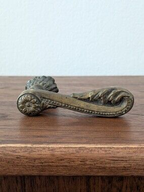 Antique Victorian Solid Cast Brass Ornate Interior Door Handle Lever Hardware